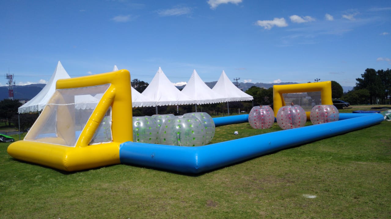 Combo de cancha con bolas de choque