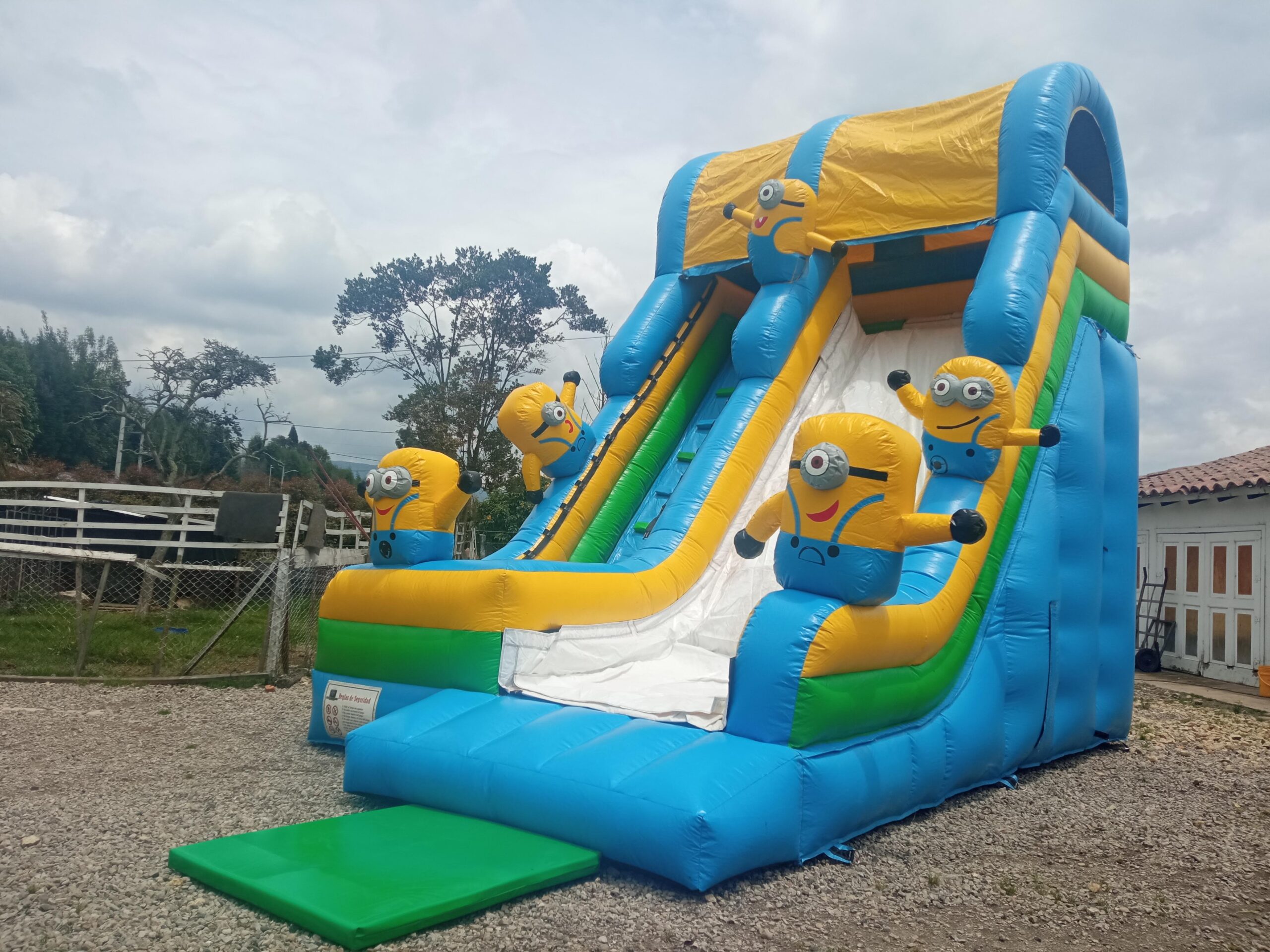 Minions Rodadero