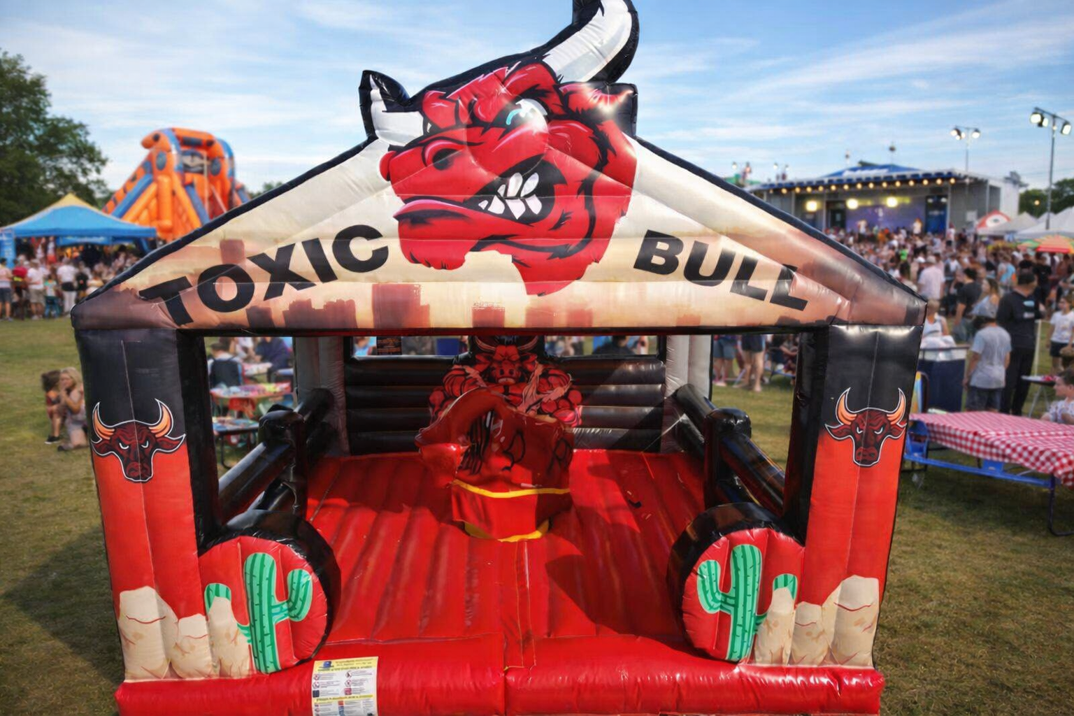 Toro mecanico Toxico